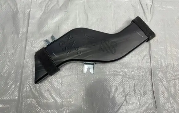 Hyundai Tucson IV NX4 Cabin air duct channel 37573N7100