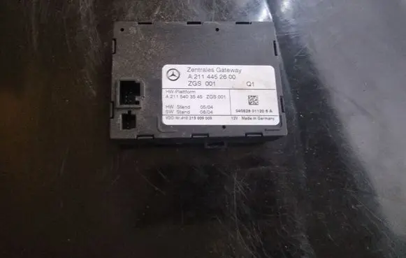 Mercedes-Benz E W211 Comfort/convenience module 2114452600