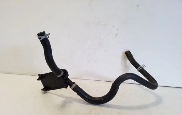 Volvo XC60 Engine coolant pipe/hose 32339863