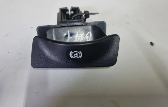 Mercedes-Benz E W211 Hand brake release handle 2114200077 70050100