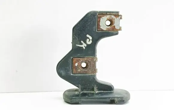 BMW 5 E39 Front bumper mounting bracket 8159361