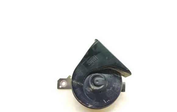 Volvo V70 Horn signal A046522