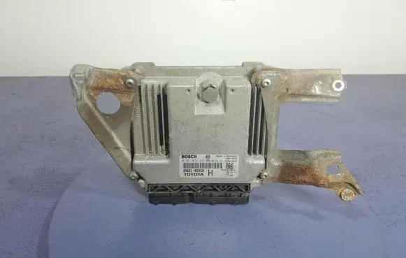 Toyota Yaris Engine control unit/module ECU 896610D450