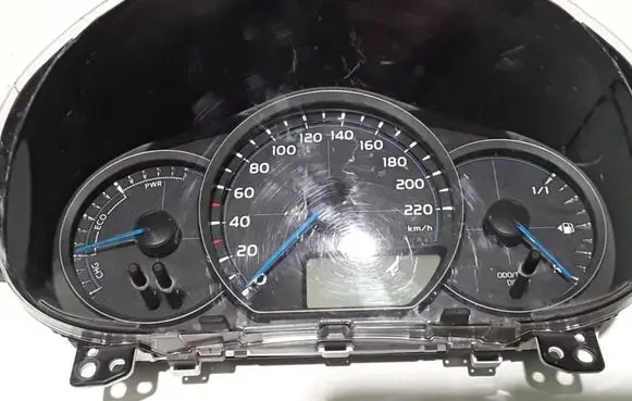 Toyota Yaris Speedometer (instrument cluster) 838000DT70