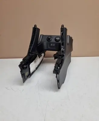 Hyundai Santa Fe Other center console (tunnel) element 846142W000