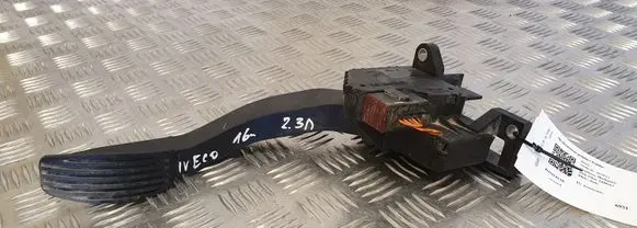 Iveco Daily 35 - 40.10 Accelerator throttle pedal 5801333490