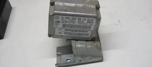 Mercedes-Benz ML W163 ESP acceleration yaw rate sensor A0025428918