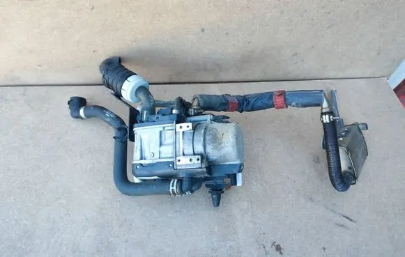 Mercedes-Benz C W205 Auxiliary pre-heater (Webasto) 122R000258 10R045627