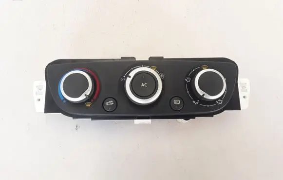 Renault Megane III Air conditioner control unit module 275101203R