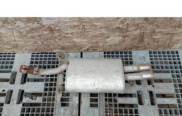 Volvo S40, V40 Rear muffler/silencer tail pipe 