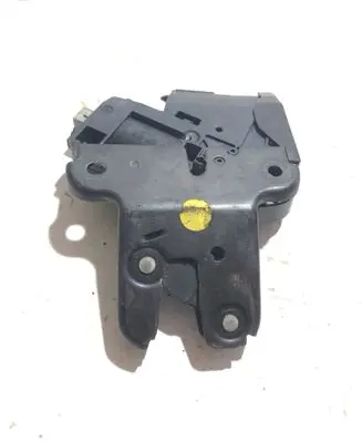 Audi A8 S8 D3 4E Tailgate/trunk/boot lock/catch/latch 4E0827645
