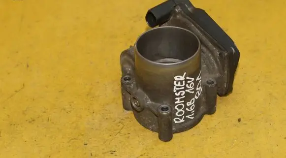 Skoda Roomster (5J) Throttle valve