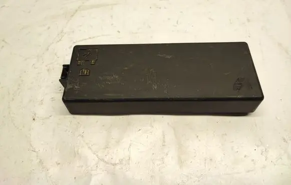Dodge Challenger Fuse box cover 7271488530