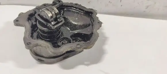 Mercedes-Benz Vito Viano W638 Vacuum pump A0002303165 A0002303065