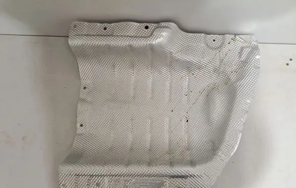 BMW X4 G02 Exhaust heat shield 7394755