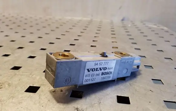 Volvo V70 Airbag deployment crash/impact sensor 9452777