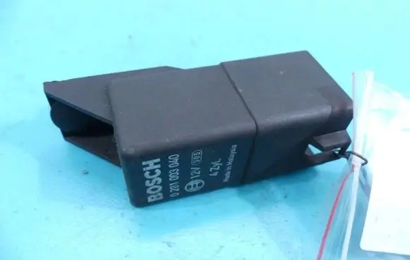 Chrysler Sebring (JS) Other relay 0281003040 IMPRK1237187