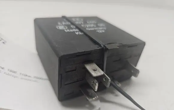 Audi A6 S6 C5 4B Other relay 4A0907440