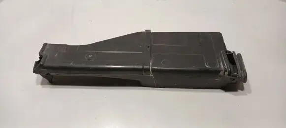 Toyota Land Cruiser (BJ70) Cabin air duct channel