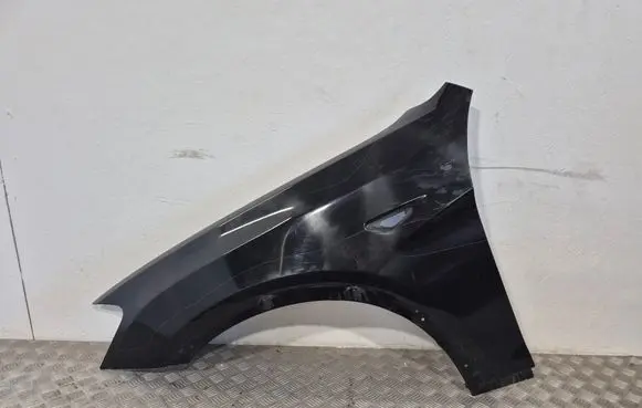 BMW X3 F25 Fender 