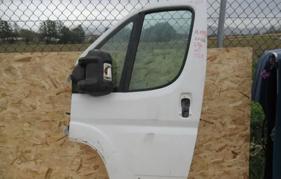 Fiat Ducato Front door