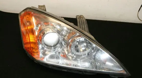 SsangYong Kyron Headlight/headlamp