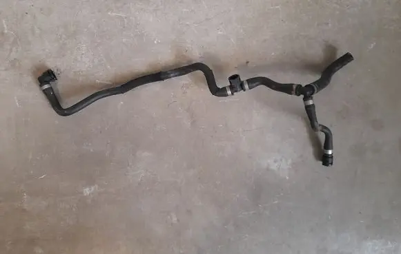 BMW X2 F39 Engine coolant pipe/hose HJ683280403