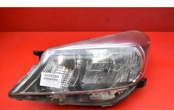 Toyota Yaris Headlight/headlamp 0D-79
