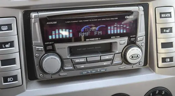 KIA Carnival Radio/CD/DVD/GPS head unit 