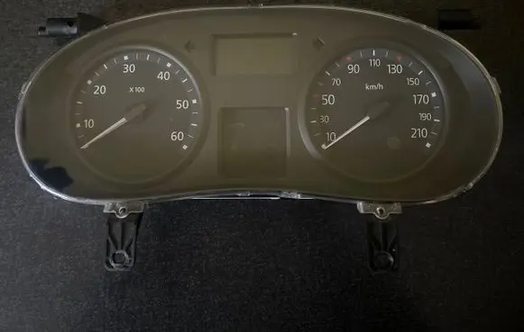 Renault Trafic II (X83) Speedometer (instrument cluster) P8200961811 NS70460406