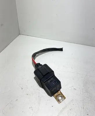 Volkswagen PASSAT B6 Other relay 3B0951253
