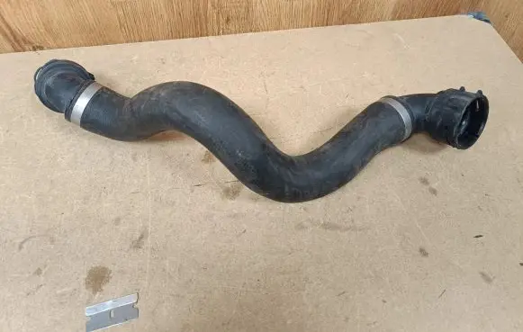 Mercedes-Benz GLC X253 C253 Engine coolant pipe/hose A2055013991