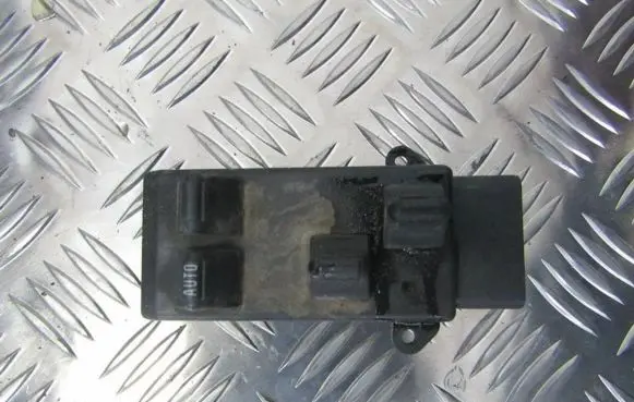 Chrysler Voyager Electric window control switch