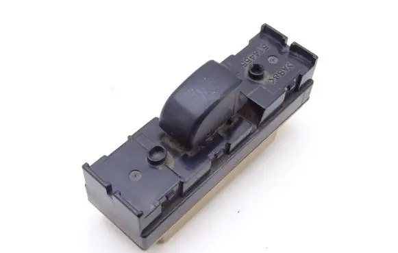 Mitsubishi Canter Fog light switch MK345604