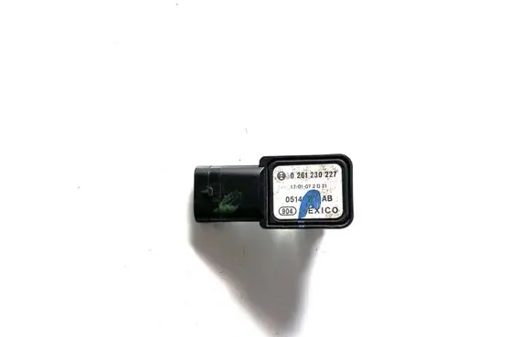 Dodge Durango Air pressure sensor 5149174AB 5149174AA 0261230227