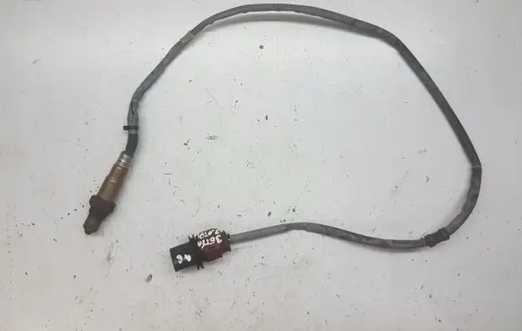 Volkswagen Jetta VI Lambda probe sensor 04L906262H