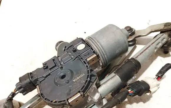 Toyota Avensis T270 Wiper motor 8511005080 0390241964