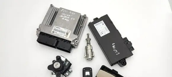 BMW 5 E60 E61 Engine ECU kit and lock set 13617812500 0281015552 9147221