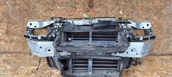 Ford Focus Front piece kit BM51-8B041-B CV61-8C607-VA BV61-8C607-SC
