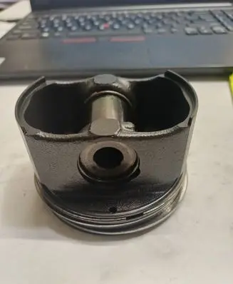 Volkswagen Golf VIII Piston DTR