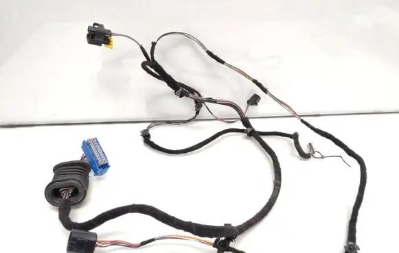 Fiat 500 Front door lock 00519215600
