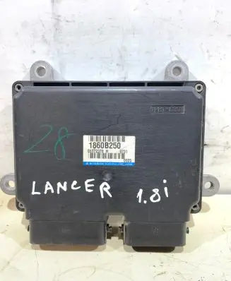 Mitsubishi Lancer VIII Engine control unit/module E6T72378H 1860B250 9731