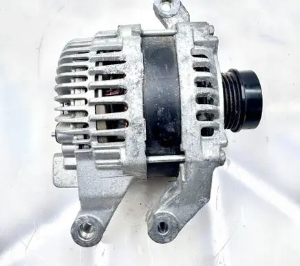 Ford Fusion II Generator/alternator DS7T10300HA A002TX2681ZC
