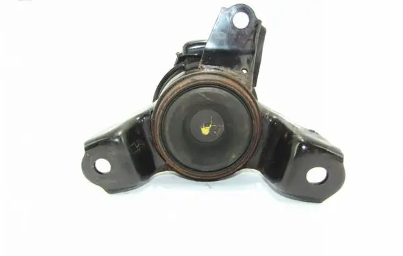 Hyundai Tucson JM Engine mount bracket