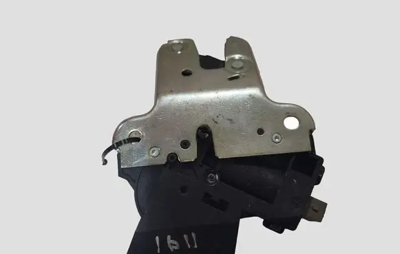Audi A4 S4 B8 8K Tailgate/trunk/boot lock/catch/latch 4F5827505