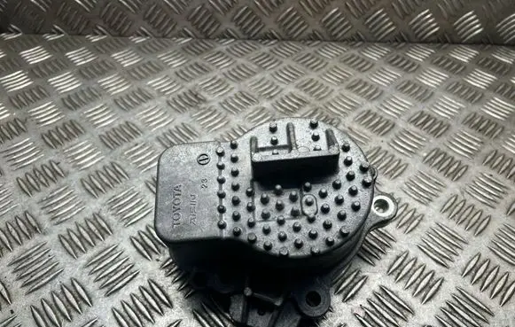 Toyota Auris E180 Water pump 212050