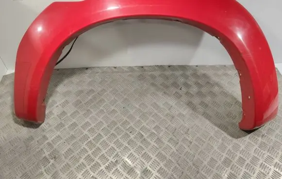Toyota Hilux (AN10, AN20, AN30) Rear arch trim 616820K050