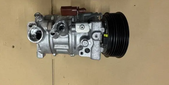 Audi Q3 F3 Air conditioning (A/C) compressor (pump) 3Q0816803D 7572024