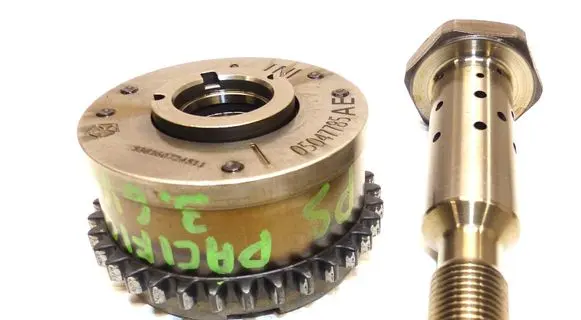 Dodge Challenger Camshaft vanos timing valve 05047785AE