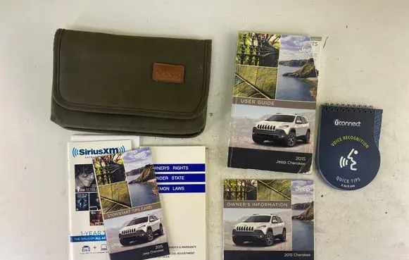 Jeep Cherokee Owners service history hand book 
